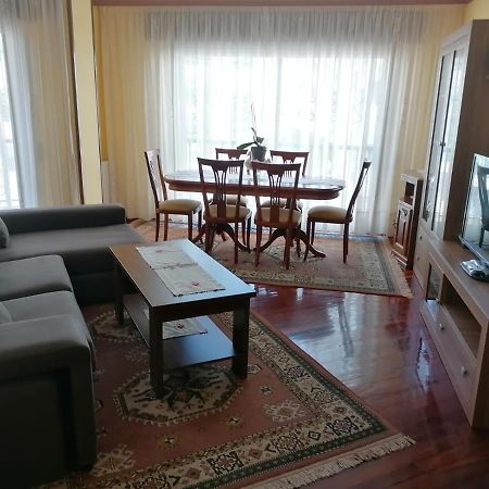 Apartamento Piso As Camelias Pontevedra Exterior foto